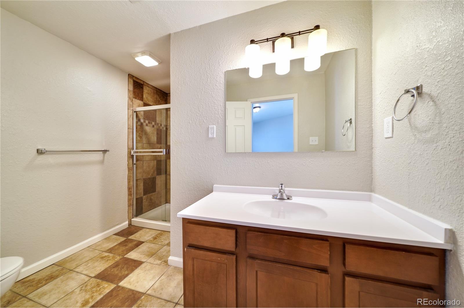 318 Maplewood Drive Colorado Springs, CO 80907 - Photo 12 of 32