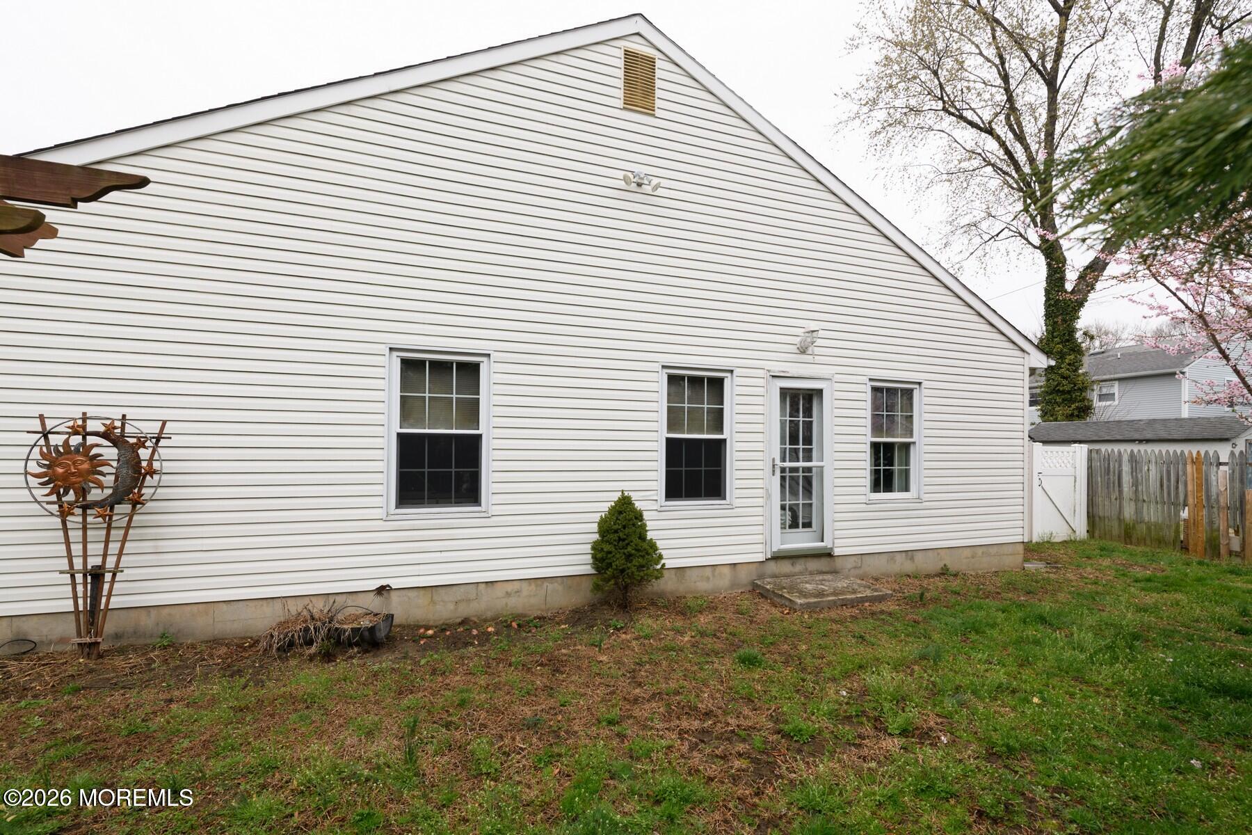 210 Raritan Place Keansburg, NJ 07734 - Photo 12 of 31 BAP_4538