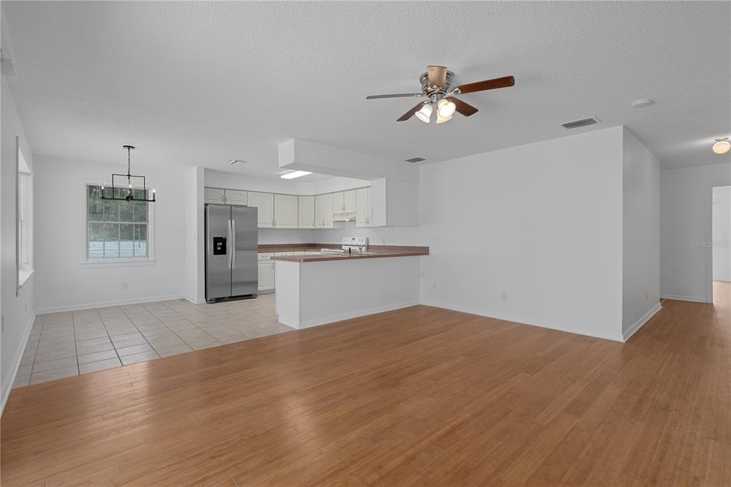 8134 Papaya Street Port Richey, FL 34668 - Photo 6 of 43
