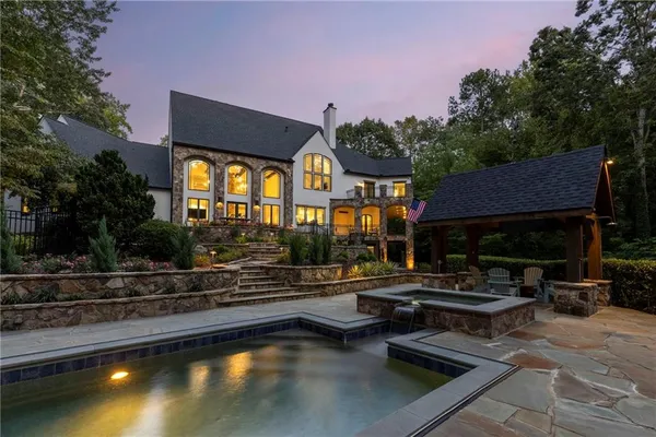 $3,000,000 | 1395 Hearst Drive Northeast, Brookhaven, GA 30319