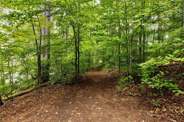 $3,000,000 | 1395 Hearst Drive Northeast, Brookhaven, GA 30319