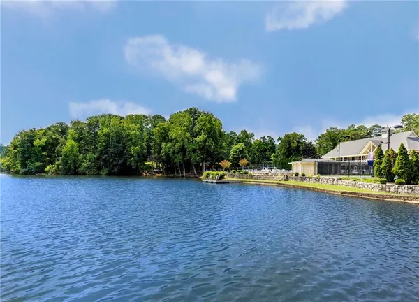 $3,000,000 | 1395 Hearst Drive Northeast, Brookhaven, GA 30319
