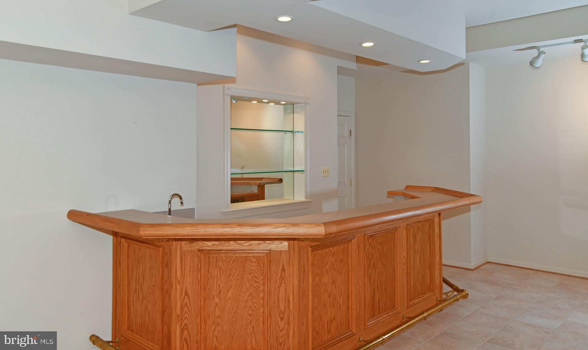 13325 Fort Washington Road Fort Washington, MD 20744 - Photo 28 of 32 Gallery Image 28
