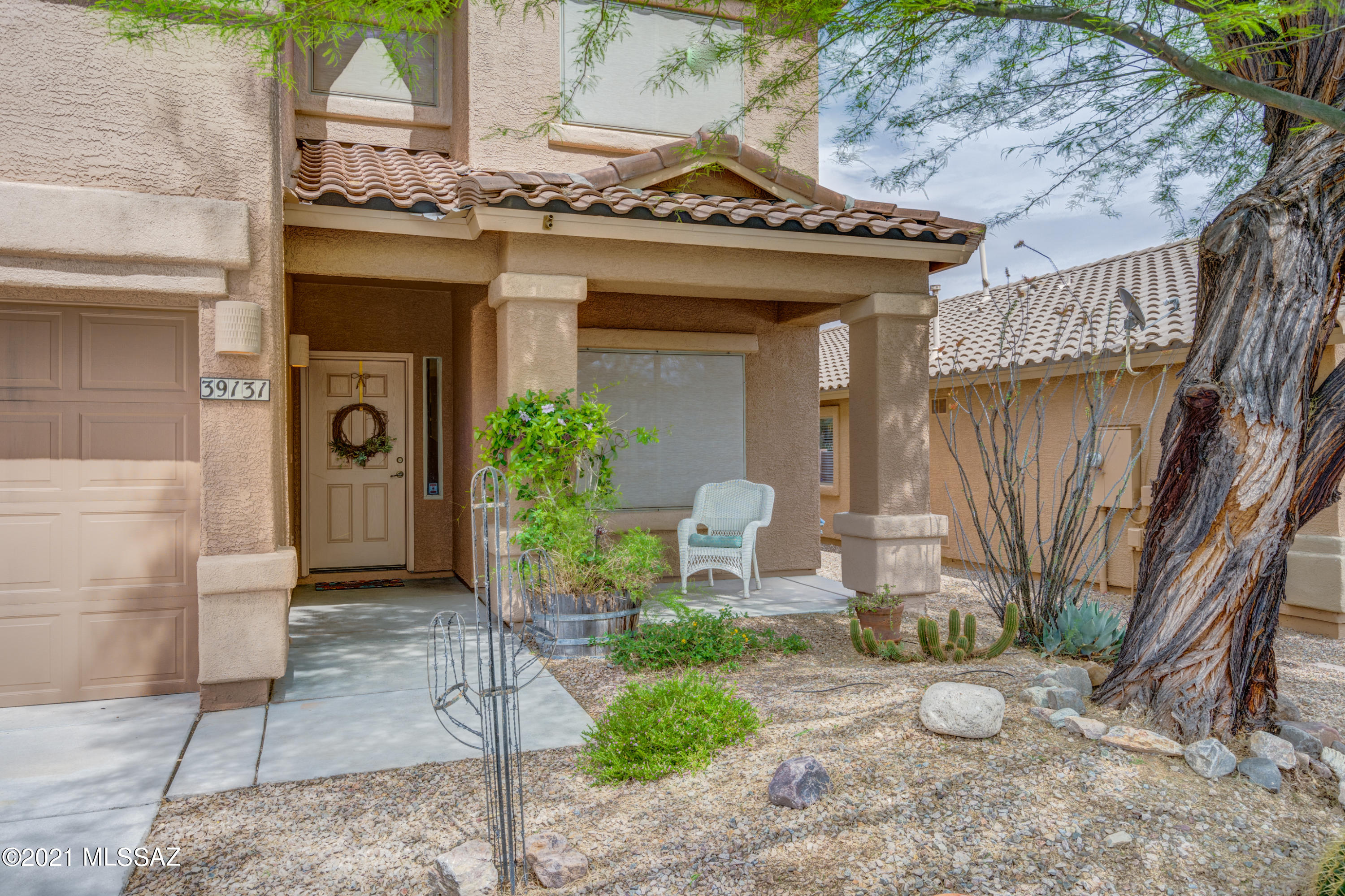 39131 Rodeo Buckle Drive Tucson, AZ 85739 - Photo 2 of 49