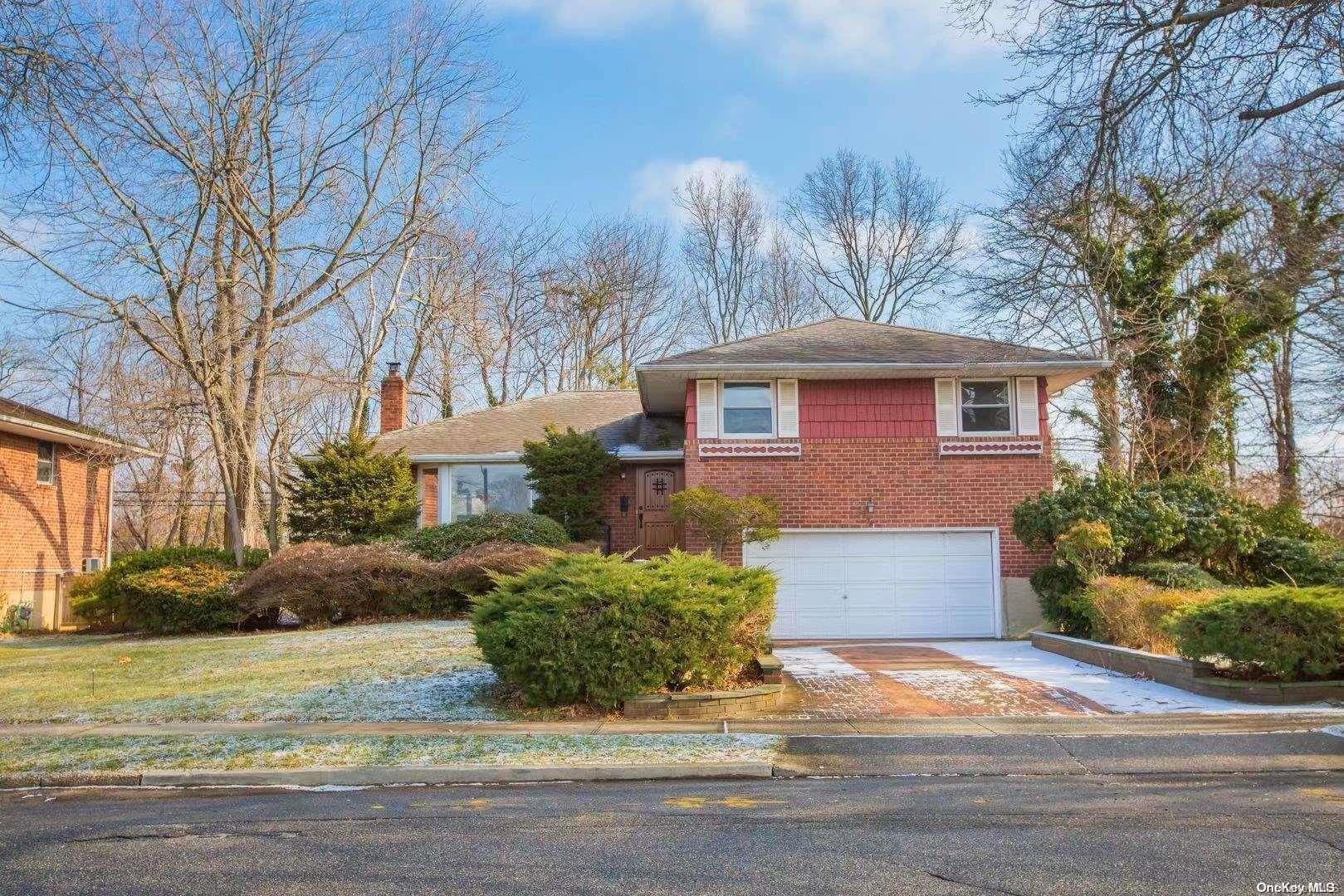 78 Winthrop Road Plainview, NY 11803 - Photo 1 of 1 Gallery Image 1
