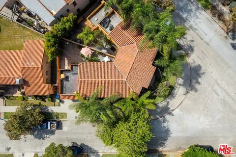 $945,000 | 4247 9th Avenue, Los Angeles, CA 90008