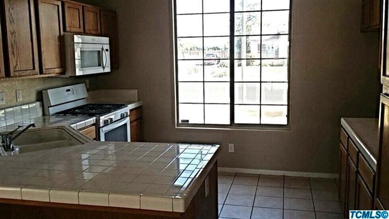 1555 East Willow Ridge Avenue Reedley, CA 93654 - Photo 4 of 10 Additional Photo