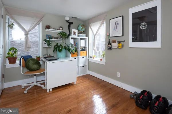 $1,800 | 2165 East Susquehanna Avenue, Unit 3, Philadelphia, PA 19125