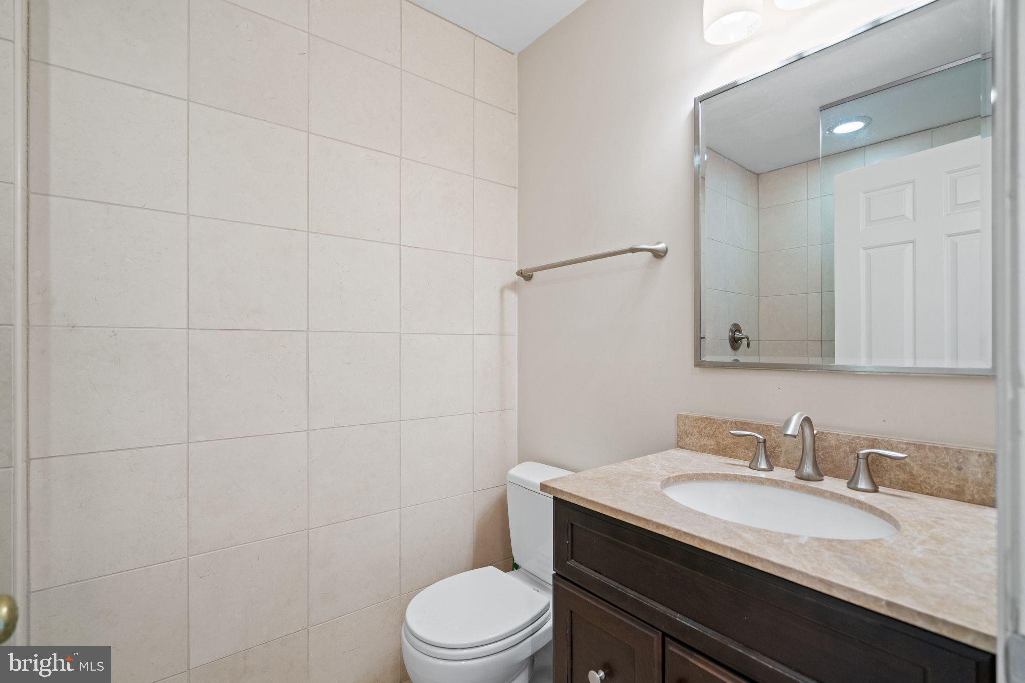 3231 Sutton Place Northwest, Unit D Washington, DC 20016 - Photo 37 of 41