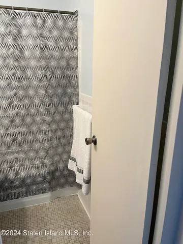 $138,000 | 1100 Clove Road, Unit 6H | Silver Lake