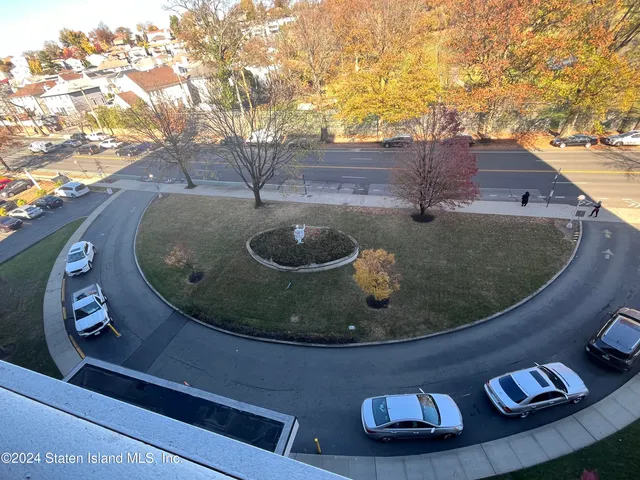 $138,000 | 1100 Clove Road, Unit 6H | Silver Lake