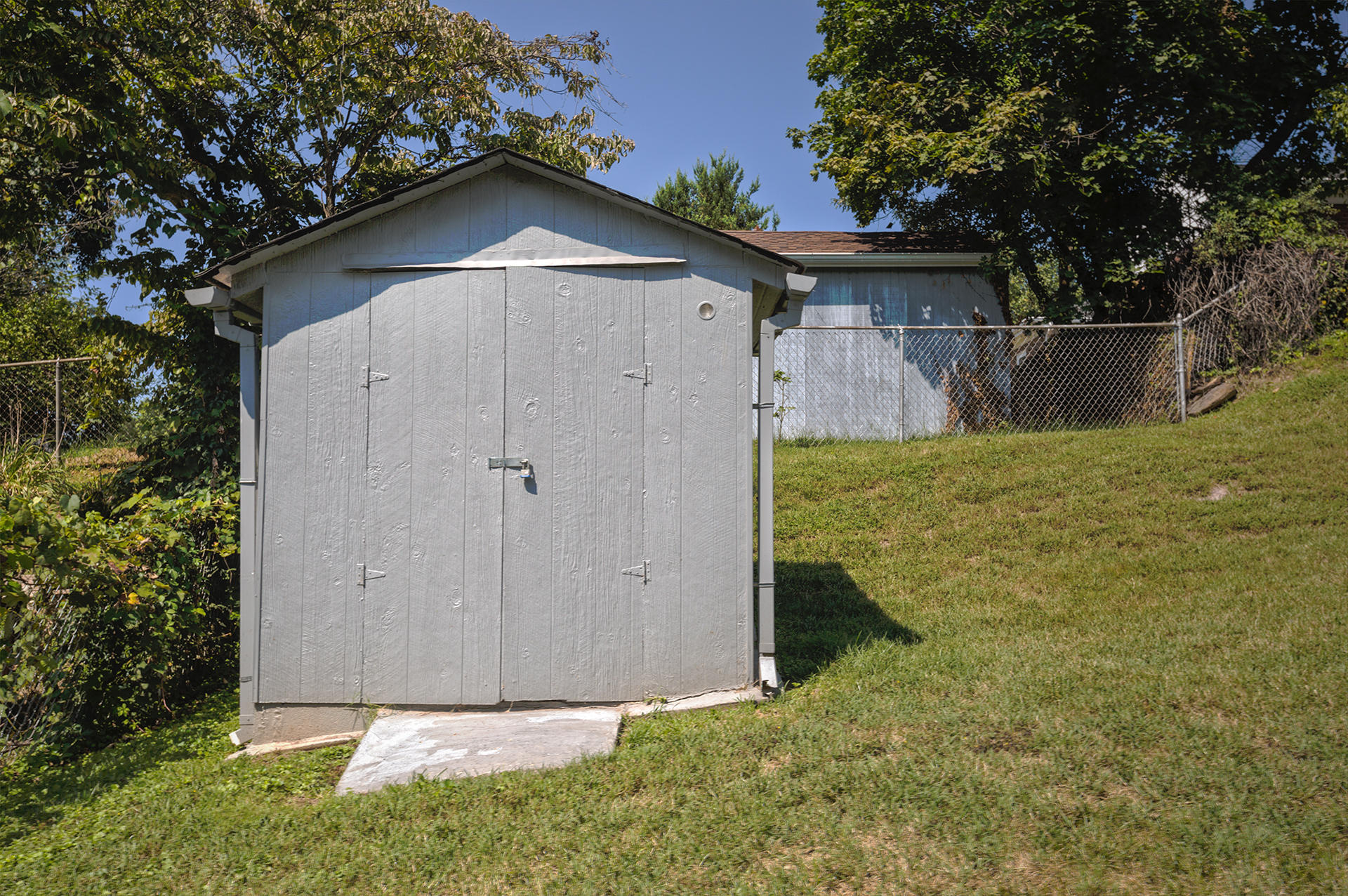 3463 Greencliff Road Roanoke, VA 24018 - Photo 26 of 30 Storage Shed