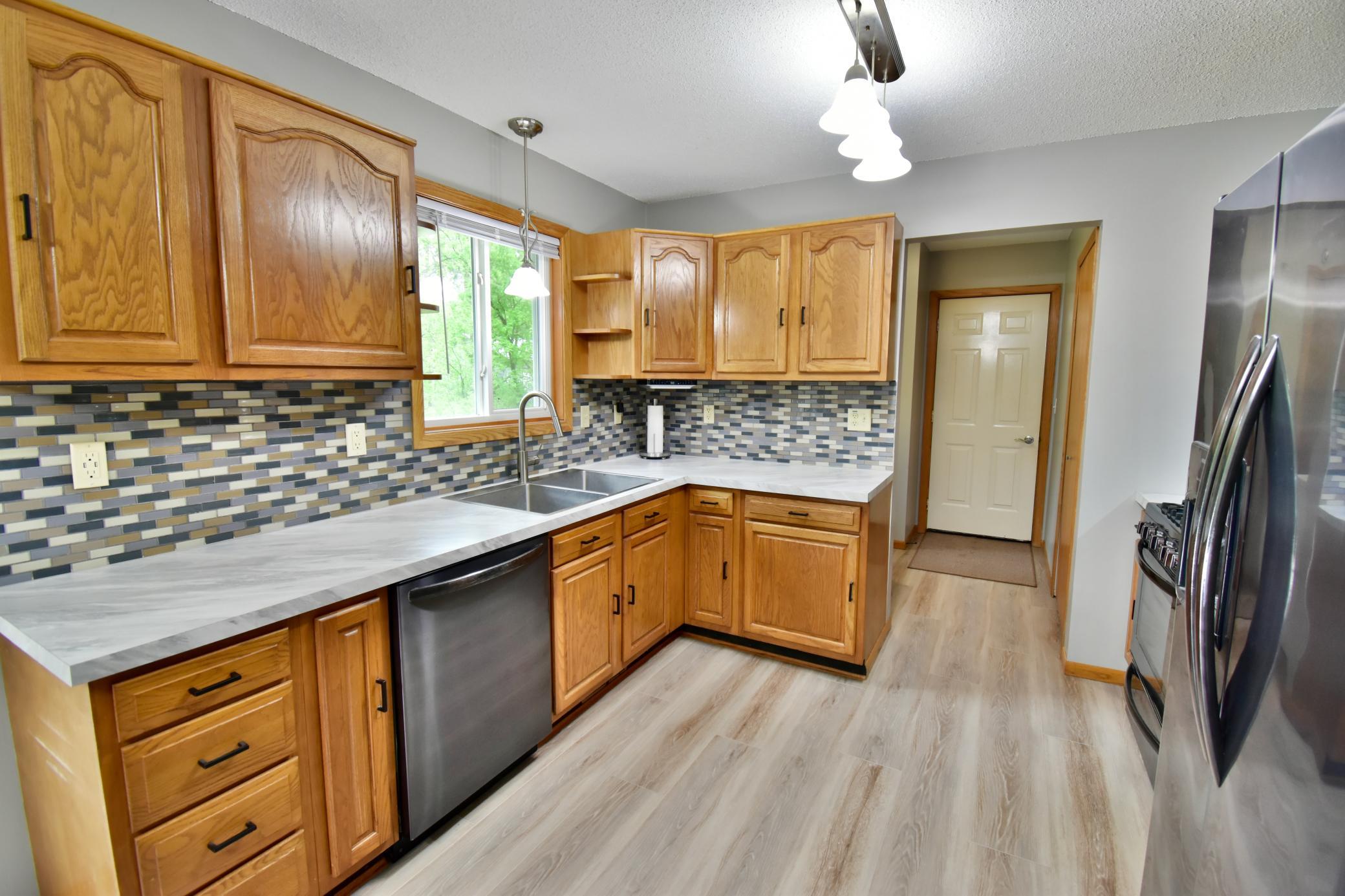 2404 76th Street Princeton, MN 55371 - Photo 4 of 36