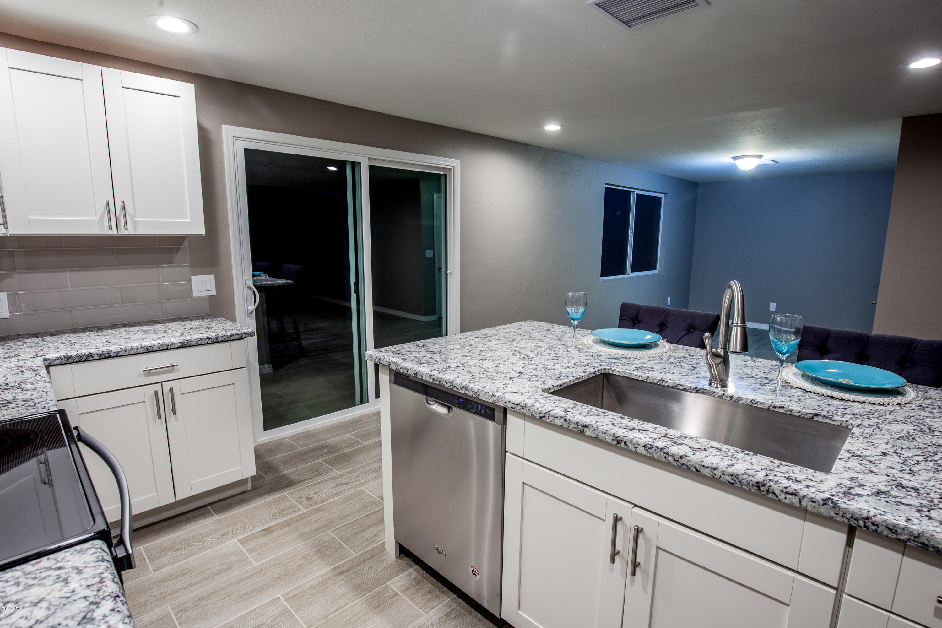 3532 East Thunderbird Road Phoenix, AZ 85032 - Photo 11 of 24 Farmhouse sink !