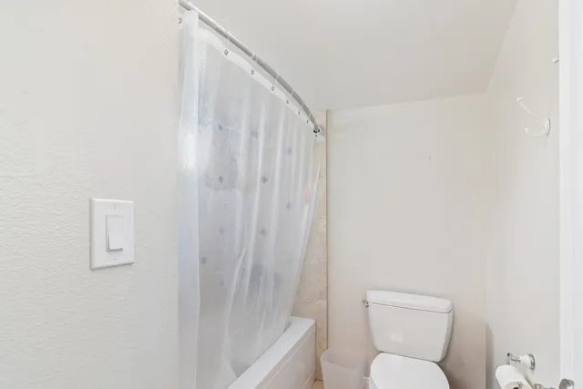 $799,000 | 17939 Valle De Lobo Drive, Poway, CA 92064