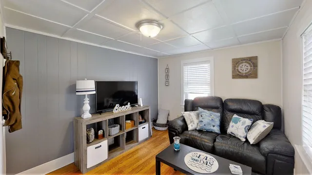 $895,000 | 44 Jones Creek Drive, Scarborough, ME 04074