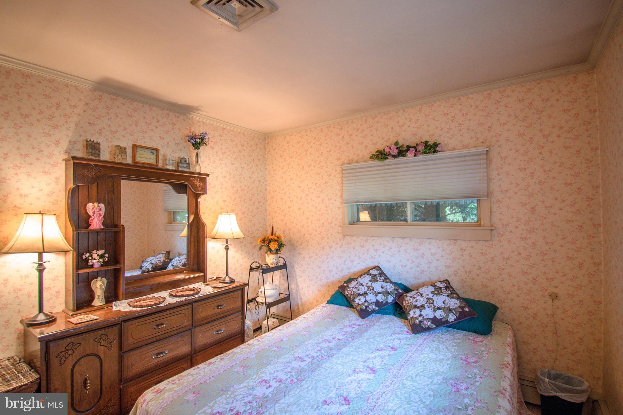 6 Oldbrook Road Levittown, PA 19057 - Photo 19 of 29