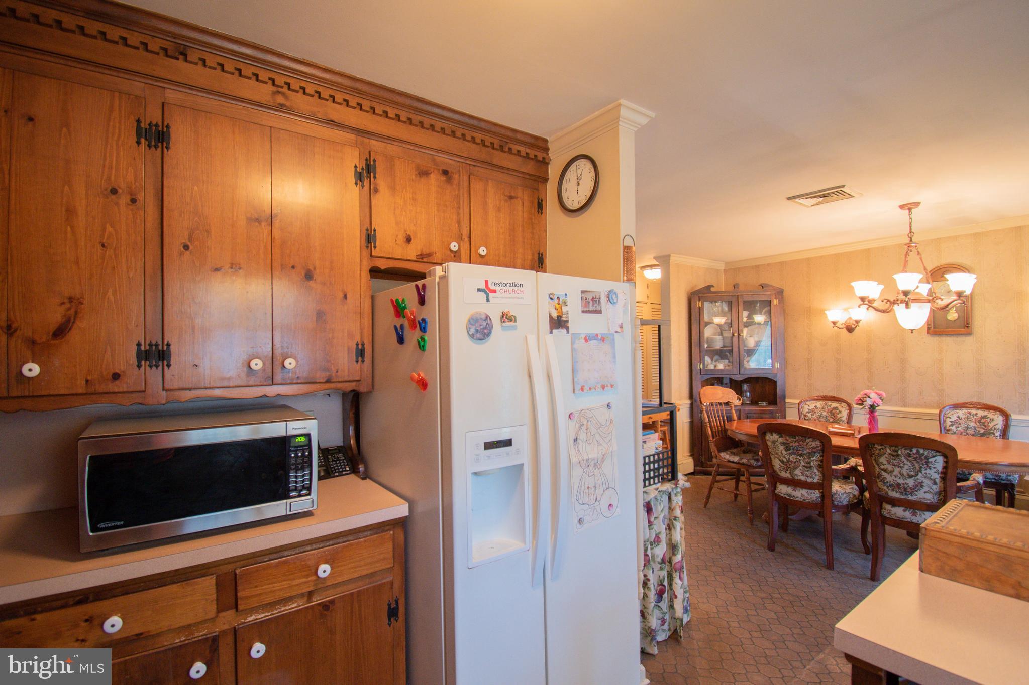 6 Oldbrook Road Levittown, PA 19057 - Photo 8 of 29
