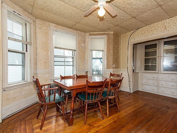 20 Mallet Street Boston, MA 02124 - Photo 1 of 19