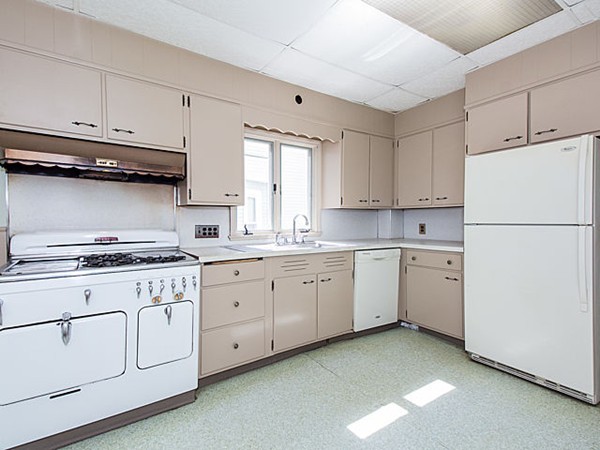 20 Mallet Street Boston, MA 02124 - Photo 7 of 19
