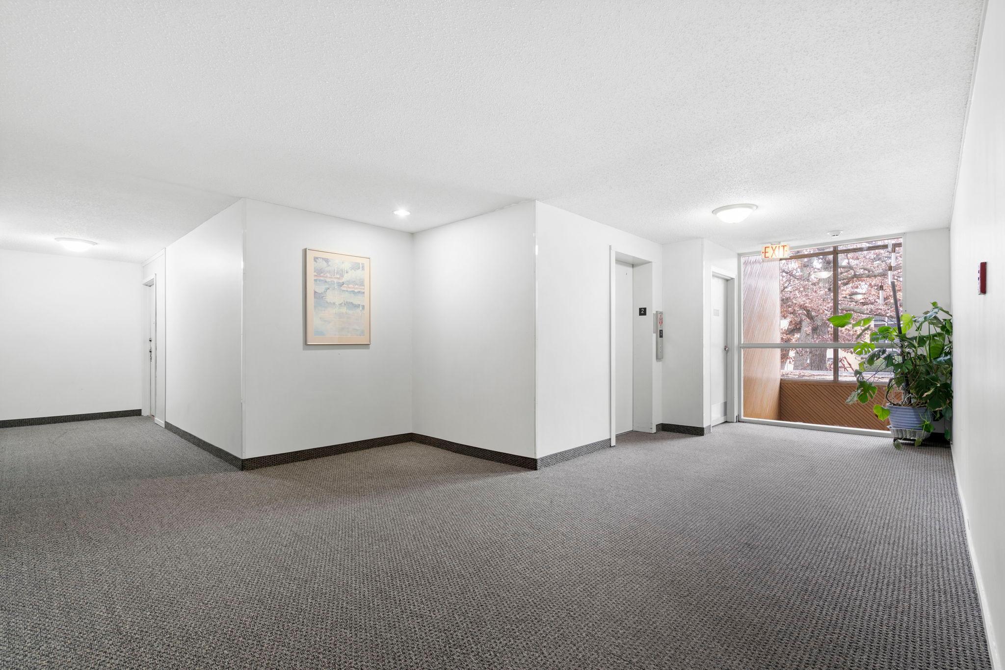 3431 Kent Street, Unit 801 St. Paul, MN 55126 - Photo 5 of 38