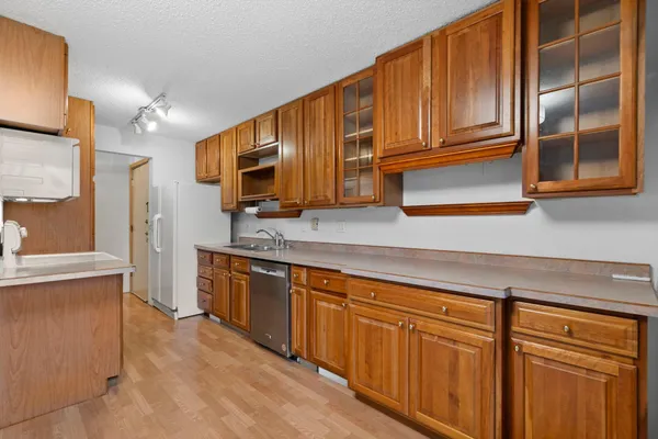 $109,900 | 3431 Kent Street, Unit 801, Shoreview, MN 55126