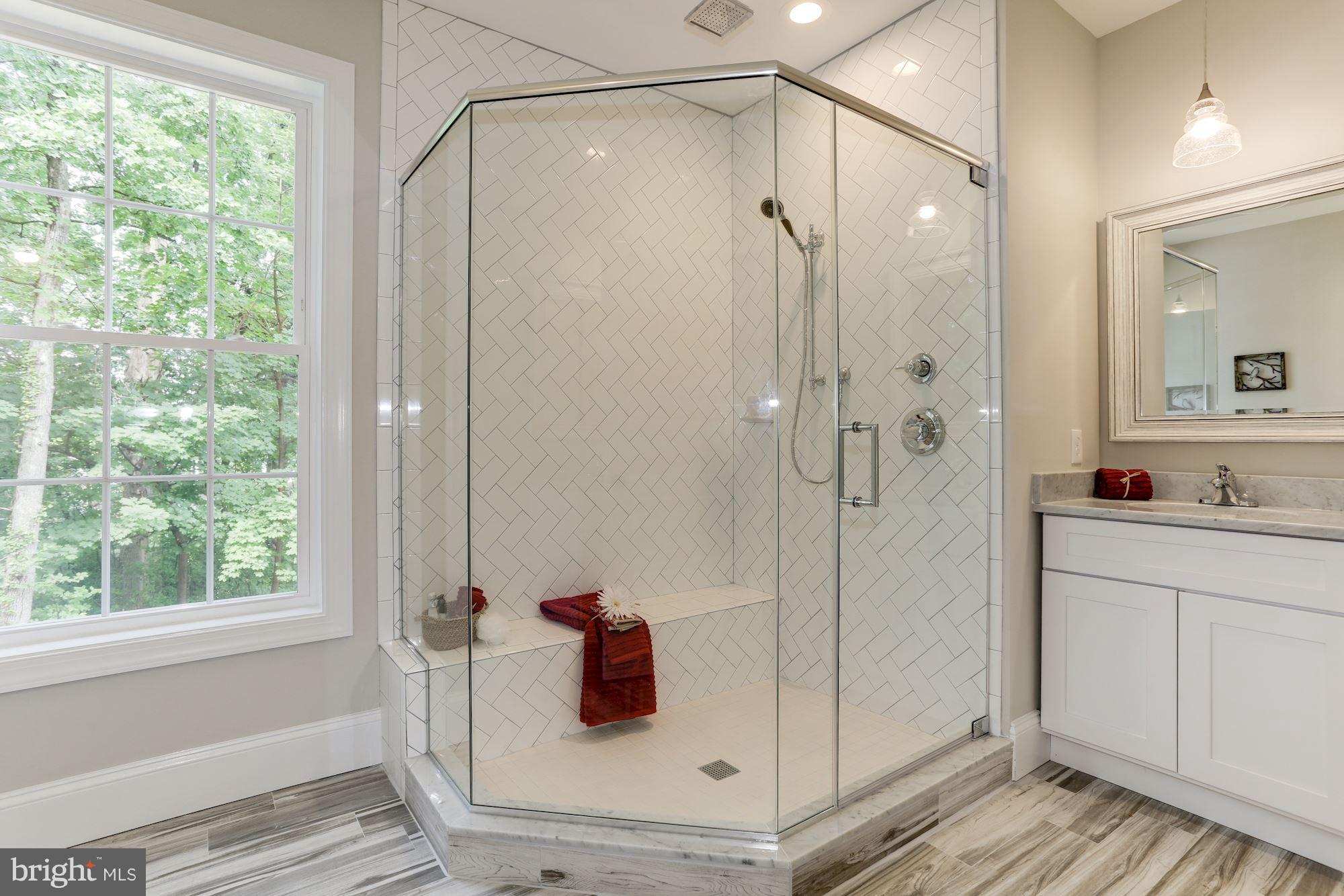 507 South Rolling Road Baltimore, MD 21228 - Photo 22 of 30 a bathroom with a shower and a sink