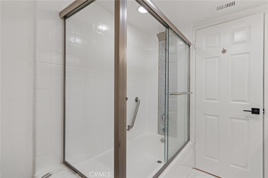 1 3rd Place, Unit 2 Long Beach, CA 90802 - Photo 31 of 70