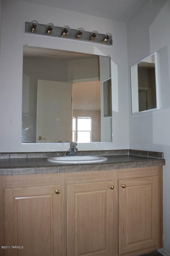 8420 South Comanche Road Tucson, AZ 85735 - Photo 11 of 21 Gallery Image 11