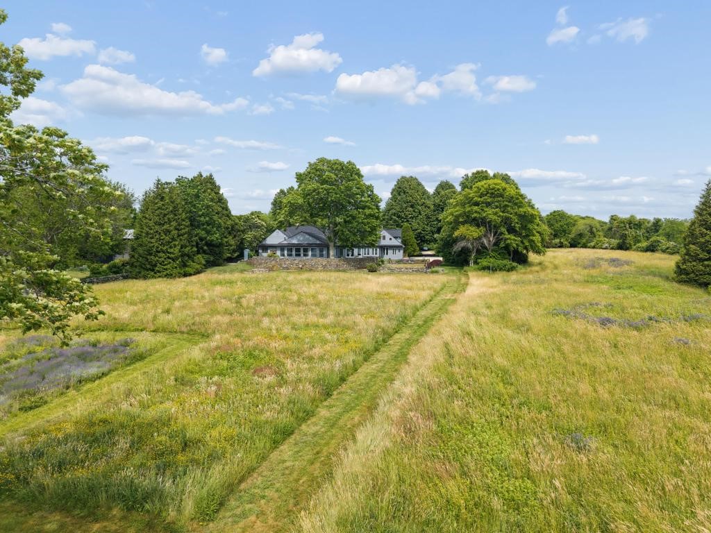 683 Puncatest Neck Road Tiverton, RI 02878 - Photo 6 of 50