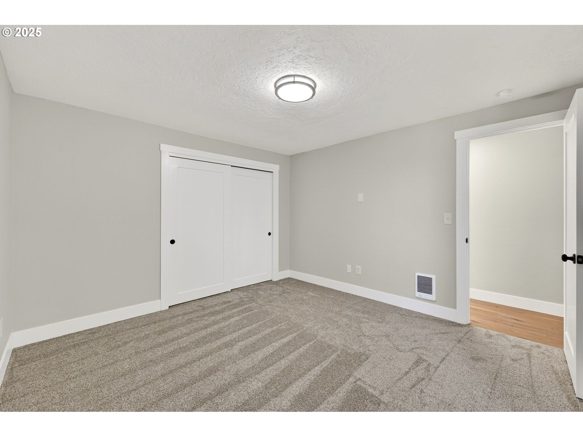 17745 Davis Drive Sandy, OR 97055 - Photo 19 of 44 a view of an empty room