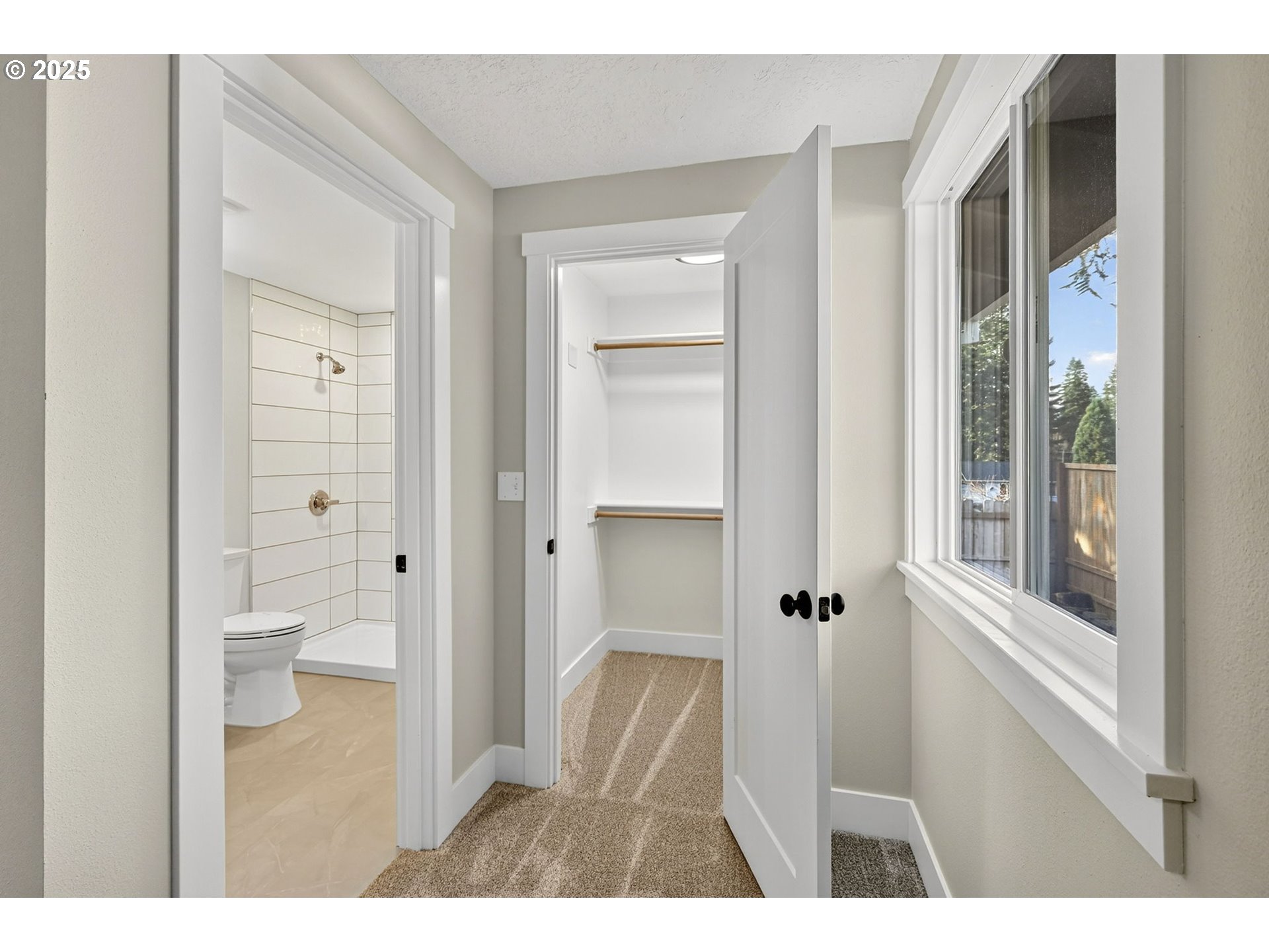 17745 Davis Drive Sandy, OR 97055 - Photo 20 of 44 a bathroom with a glass door shower