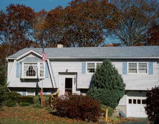 18 Castle Way Westerly, RI 02891 - Photo 1 of 1 Exterior Front.