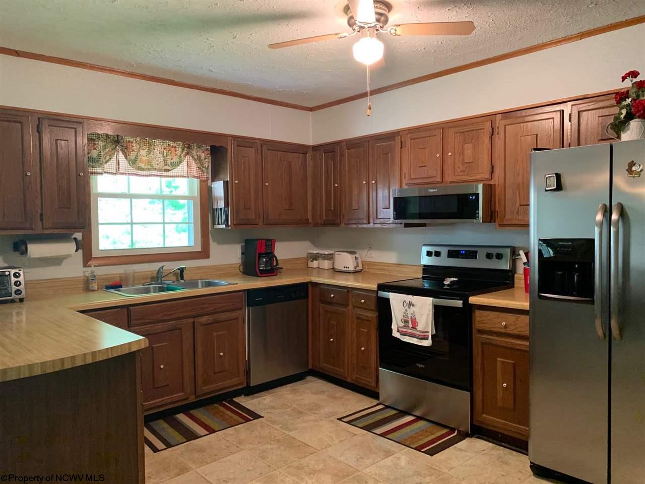 1651 Simpson Run Road Weston, WV 26452 - Photo 5 of 28 Gallery Image 5