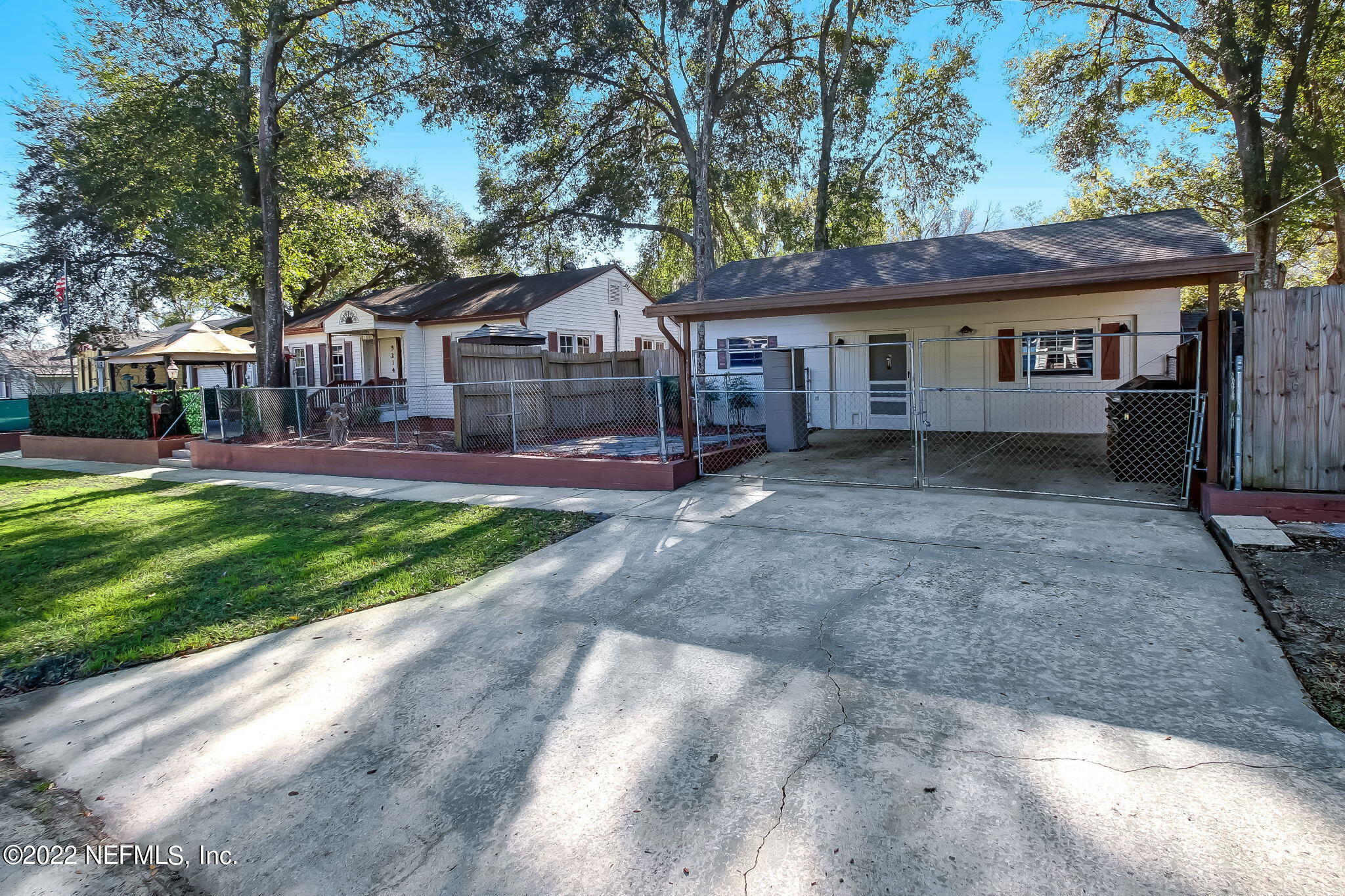 5214 Birkenhead Road Jacksonville, FL 32210 - Photo 5 of 48 Guest House Entrance