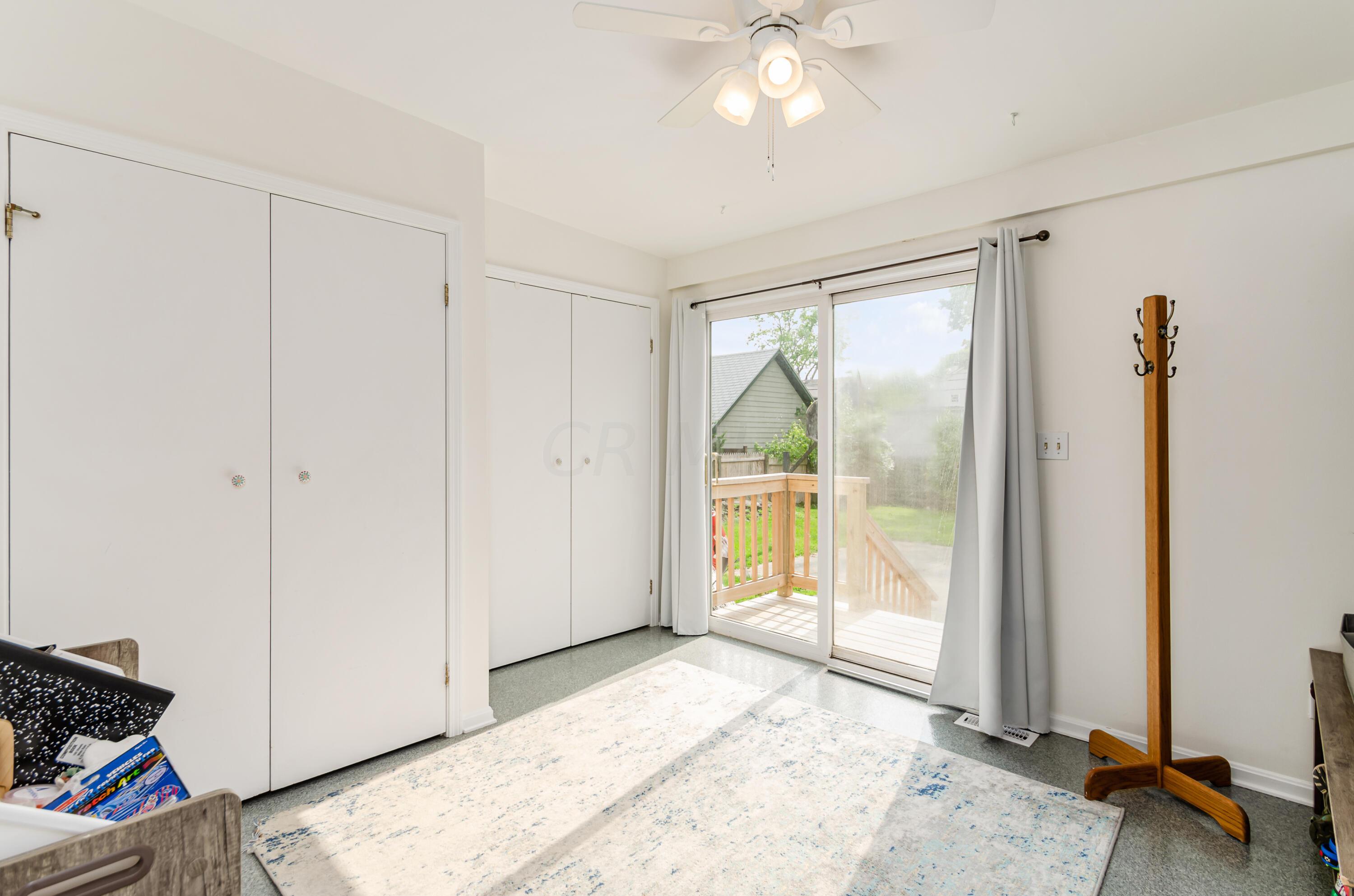 59 South Ardmore Road Columbus, OH 43209 - Photo 22 of 42 Flex space -Eat In Area or Mud Room