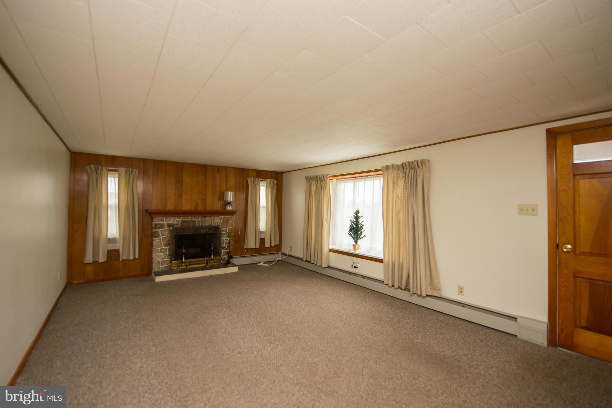 1042 Valley Road Mertztown, PA 19539 - Photo 2 of 16 Gallery Image 2