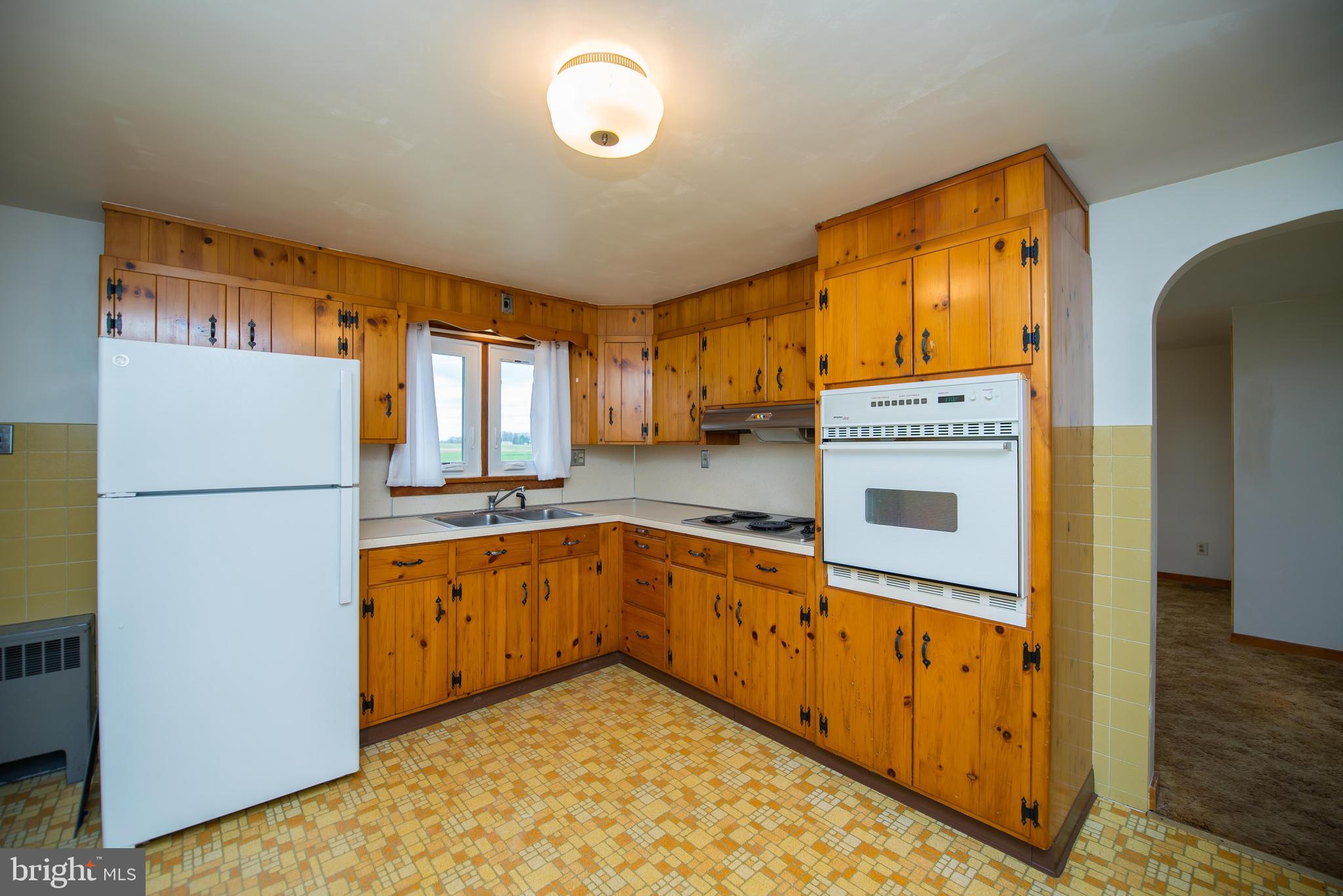 1042 Valley Road Mertztown, PA 19539 - Photo 5 of 16 Gallery Image 5