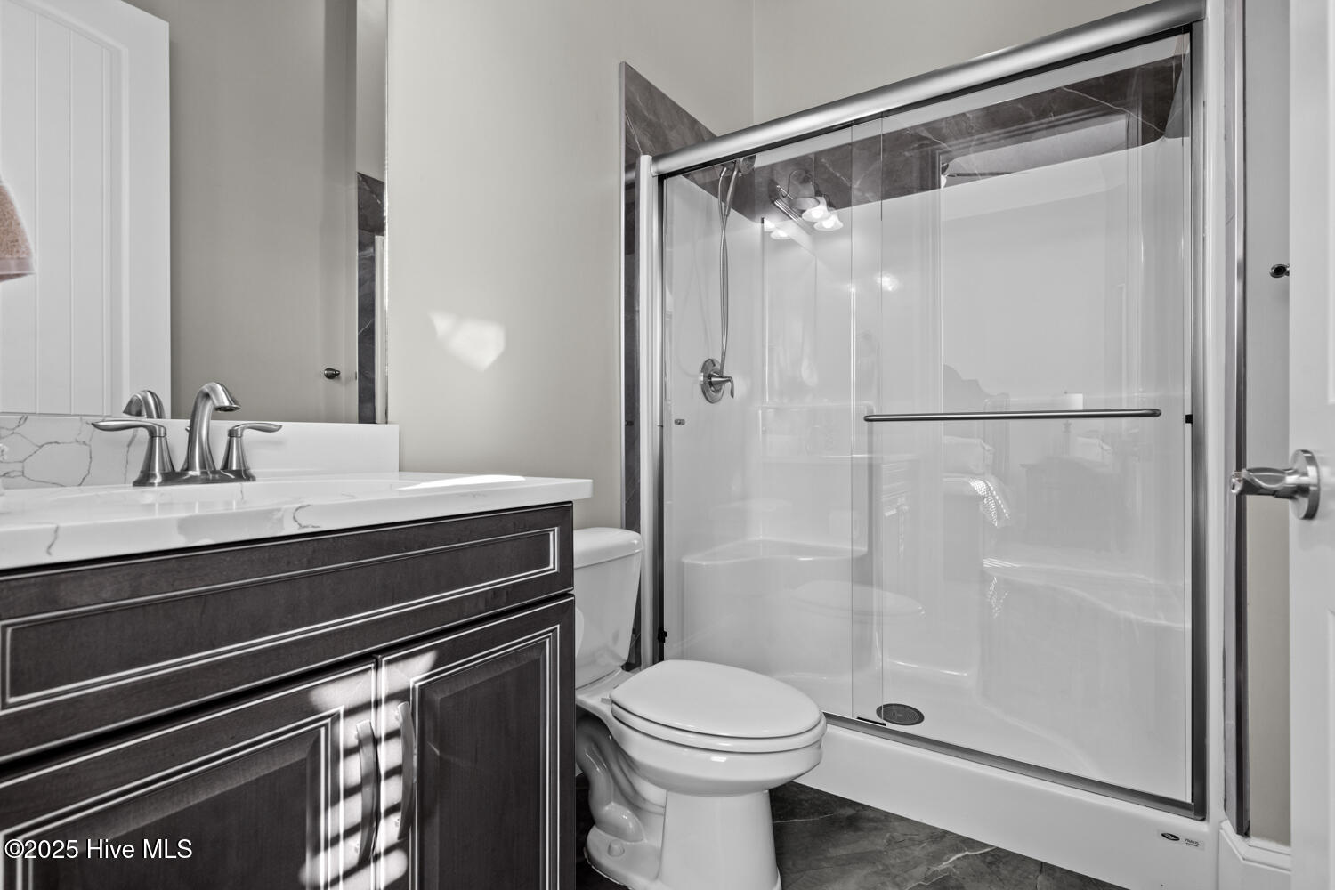 5976 Gum Branch Road Jacksonville, NC 28546 - Photo 61 of 96 Full Bathroom #1