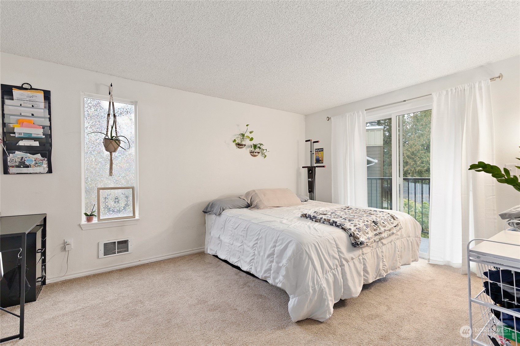 820 Cady Road, Unit C201 Everett, WA 98203 - Photo 11 of 30 Gallery Image 11