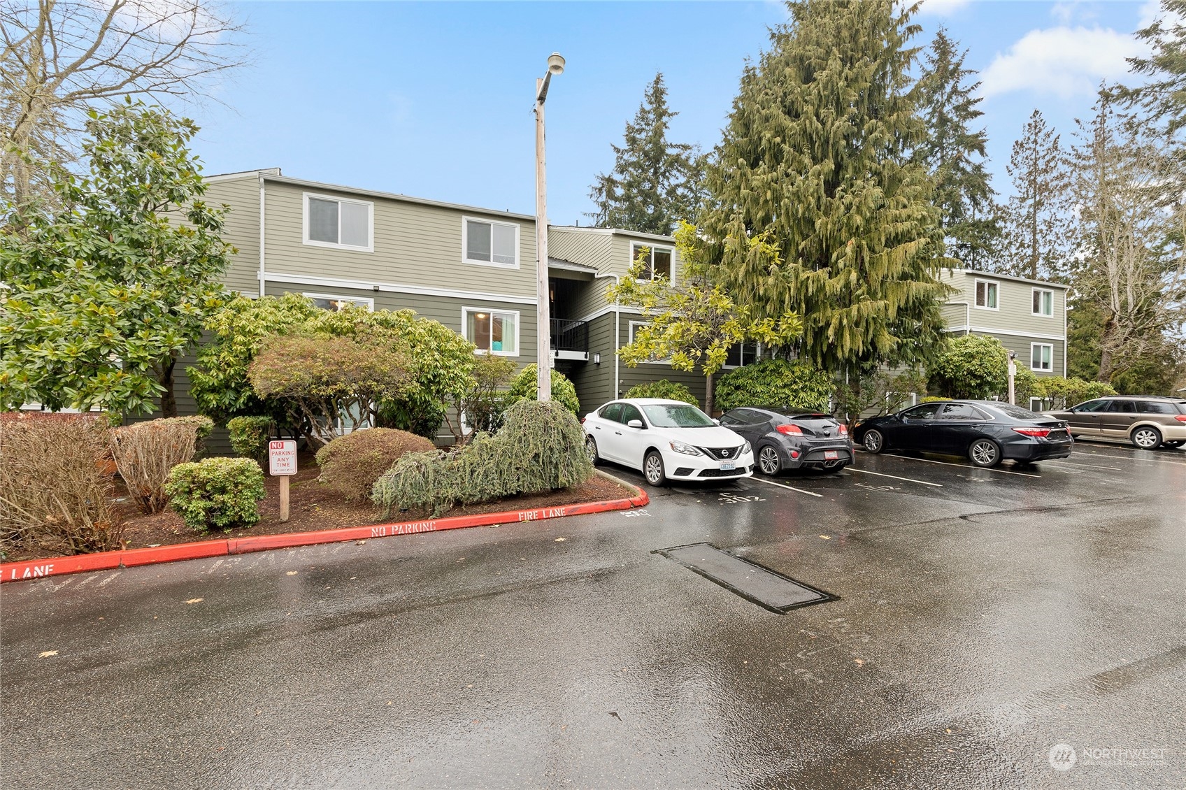 820 Cady Road, Unit C201 Everett, WA 98203 - Photo 23 of 30 Gallery Image 23