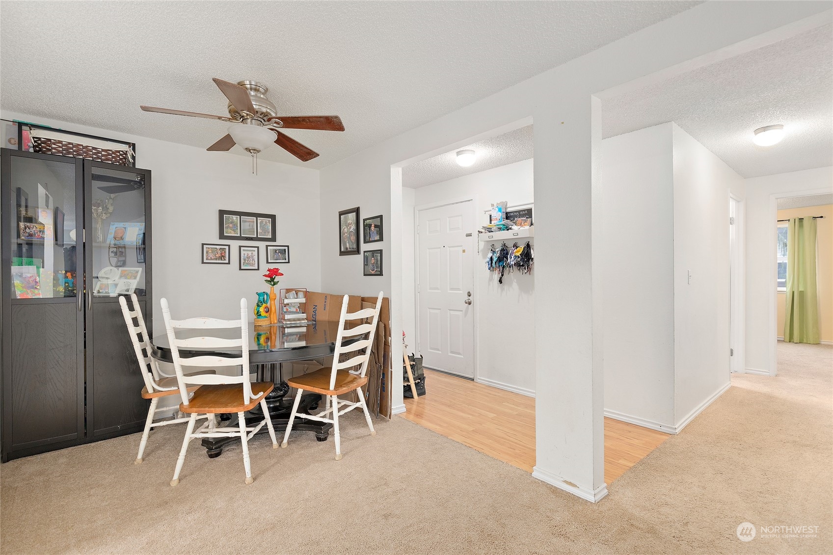 820 Cady Road, Unit C201 Everett, WA 98203 - Photo 5 of 30 Gallery Image 5