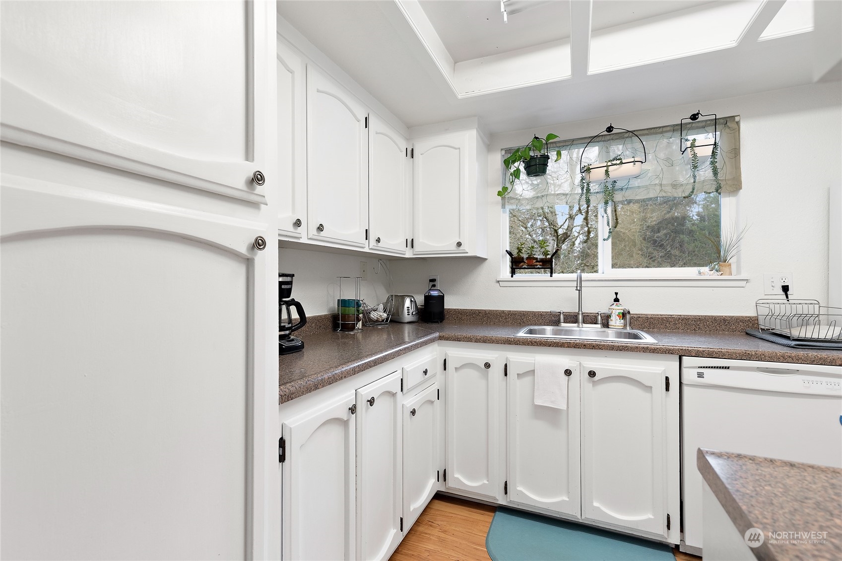 820 Cady Road, Unit C201 Everett, WA 98203 - Photo 8 of 30 Gallery Image 8