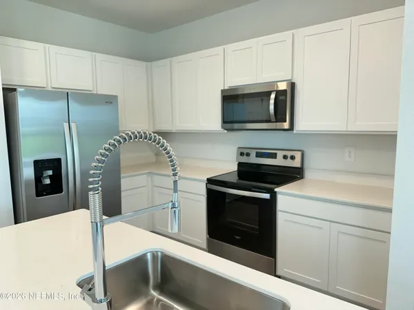 $2,100 | 12725 Whelan Avenue, Jacksonville, FL 32218