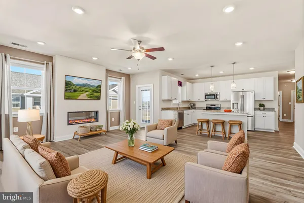 $472,500 | 406 Bold Ruler Court, Unit 402, Havre de Grace, MD 21078