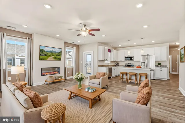 $472,500 | 406 Bold Ruler Court, Unit 402, Havre de Grace, MD 21078