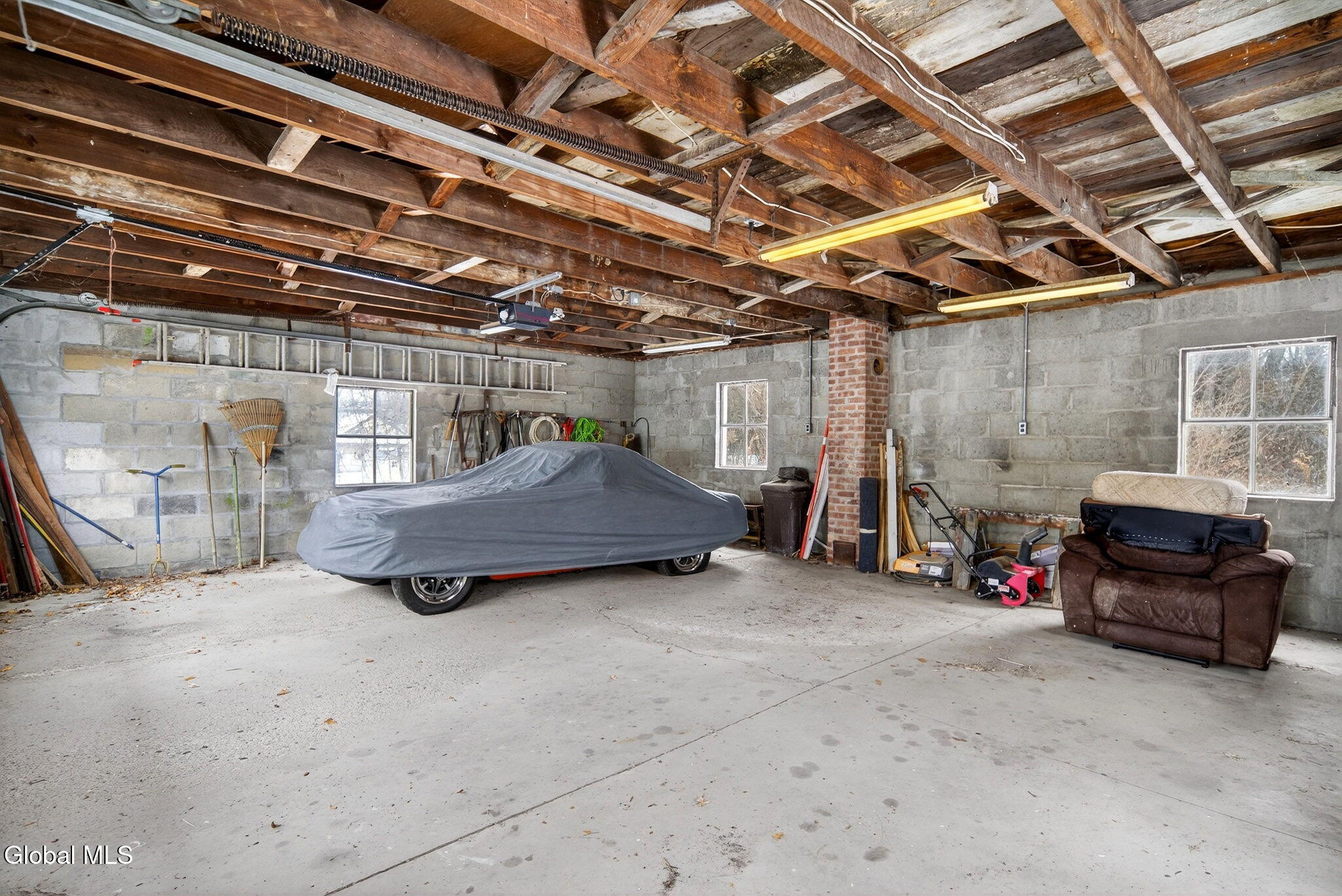 471 Russell Road Bethlehem, NY 12203 - Photo 23 of 31 21-web-or-mls-021-DSC00338