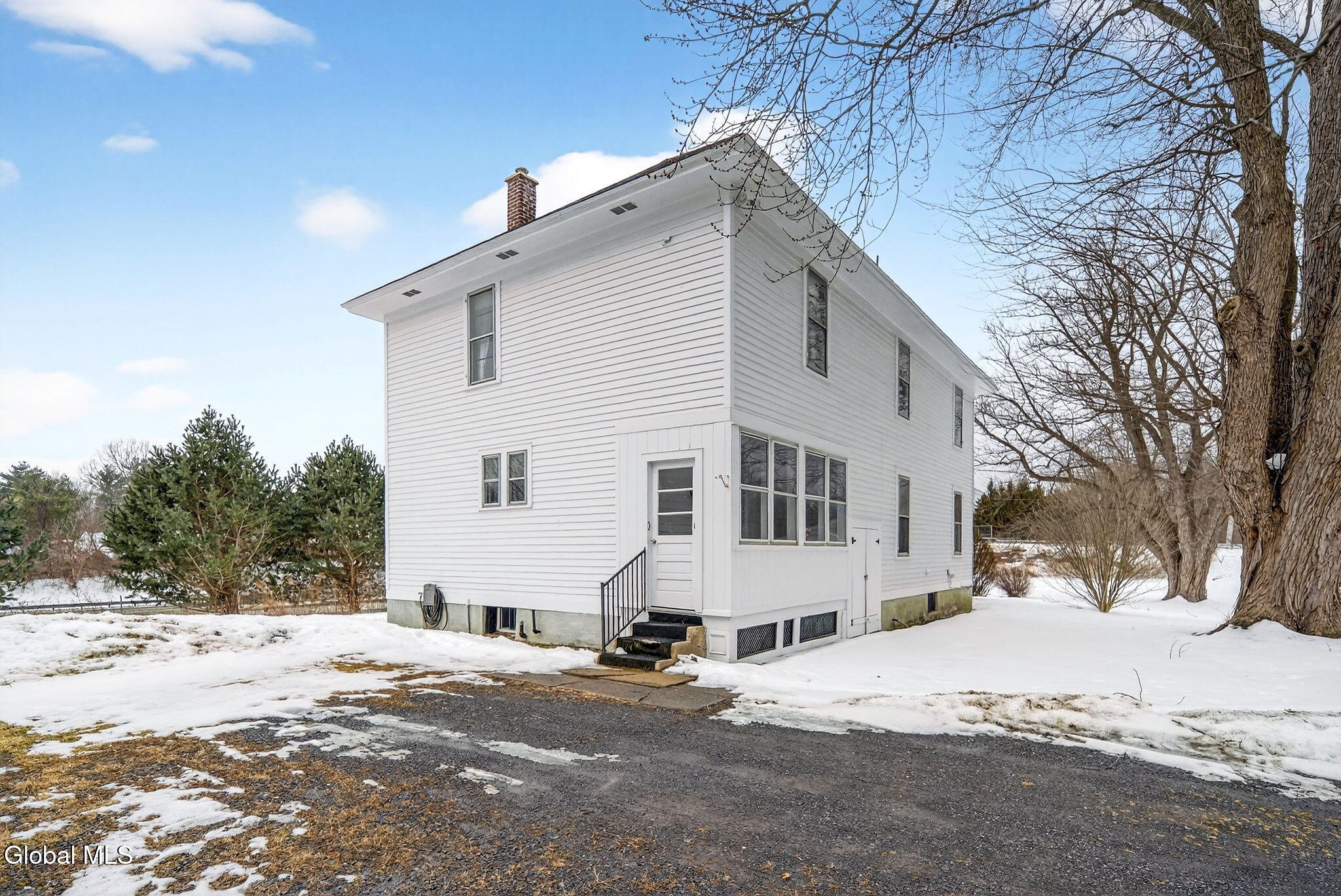 471 Russell Road Bethlehem, NY 12203 - Photo 24 of 31 22-web-or-mls-022-DSC00331