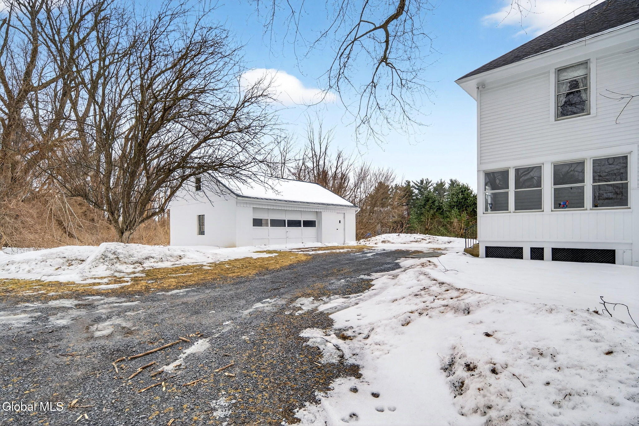 471 Russell Road Bethlehem, NY 12203 - Photo 25 of 31 23-web-or-mls-023-DSC00320