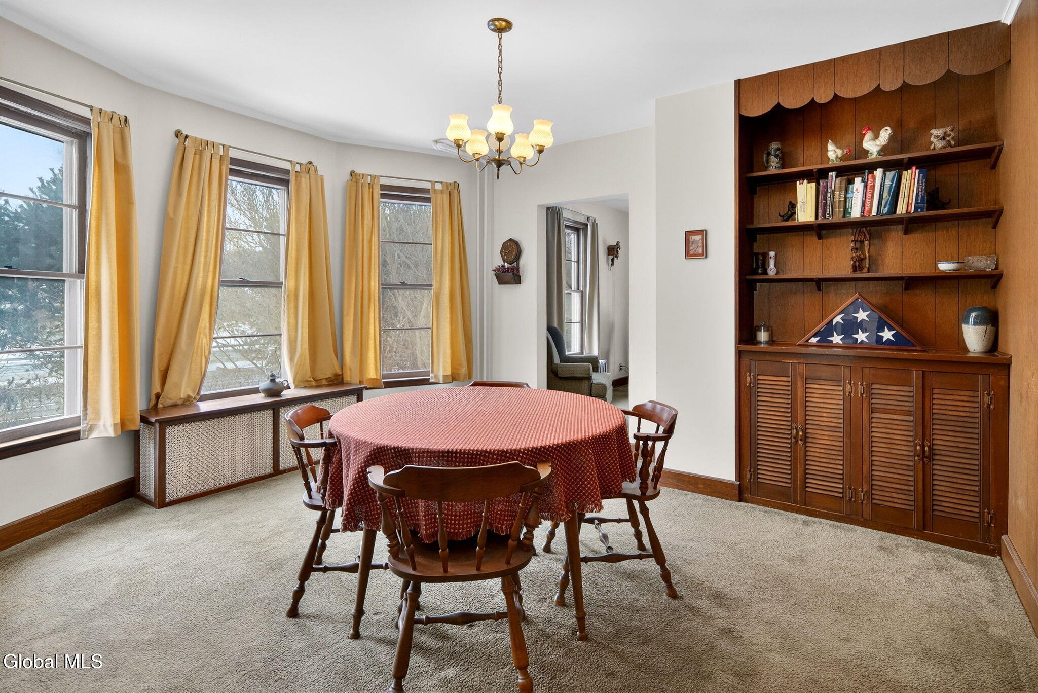 471 Russell Road Bethlehem, NY 12203 - Photo 10 of 31 6-web-or-mls-006-DSC00375